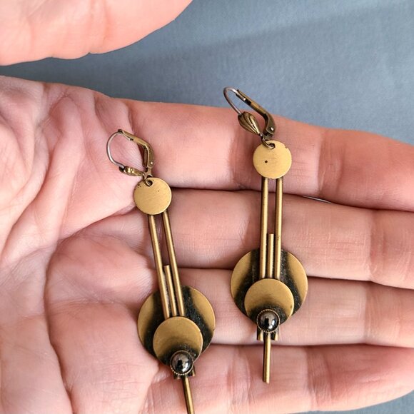 Art Deco style metal earrings. - Picture 2 of 3